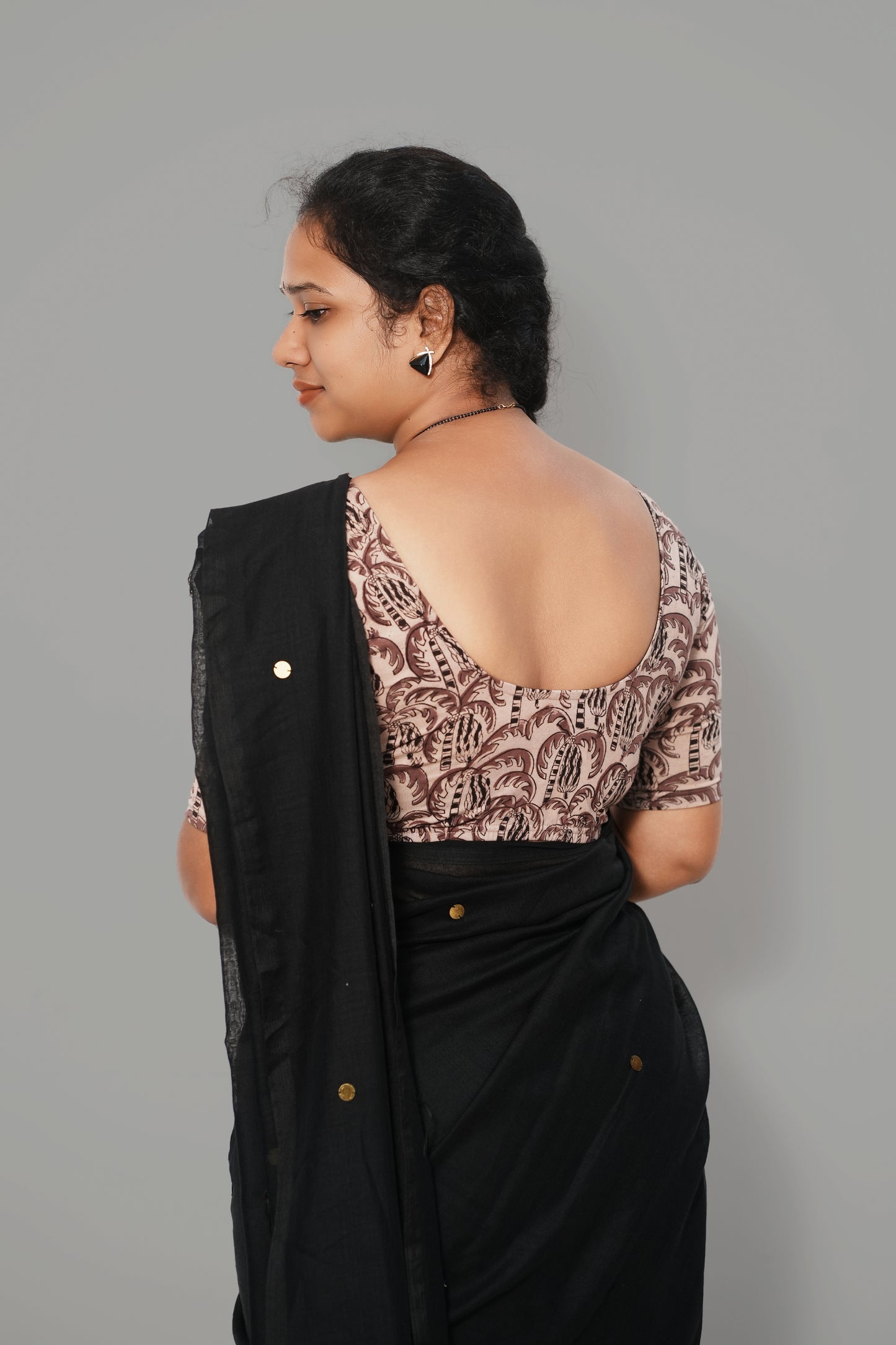 KALAMKARI ROUND NECK 10 INCH HANDS STRECHBLE BLOUSE
