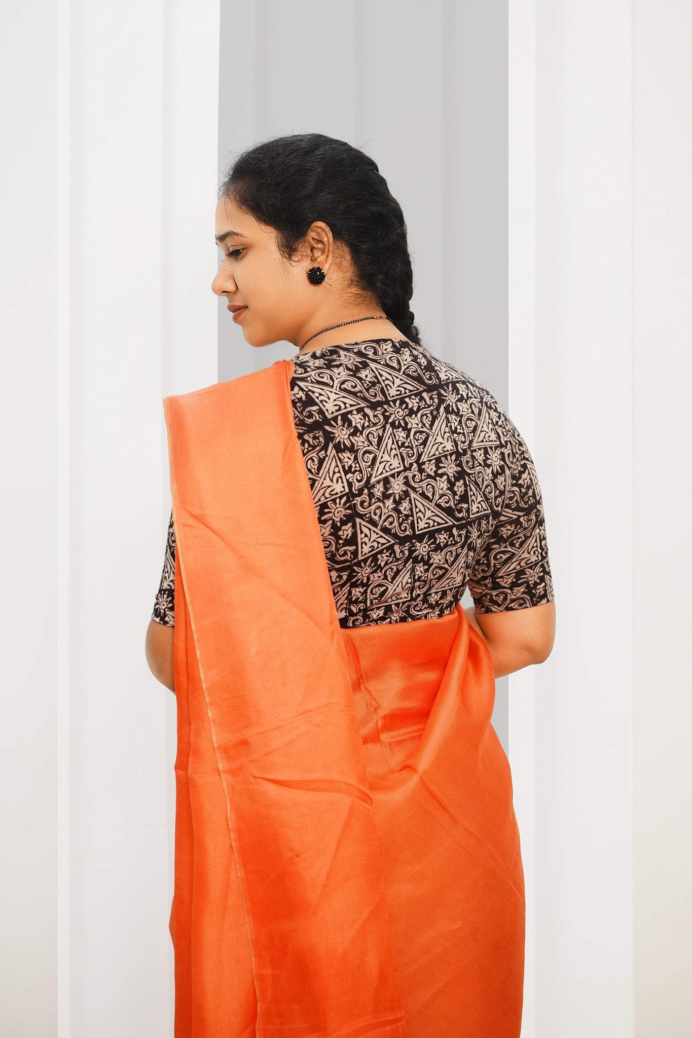 KALAMKARI V NECK 10 INCH HAND  STRECHBLE BLOUSE