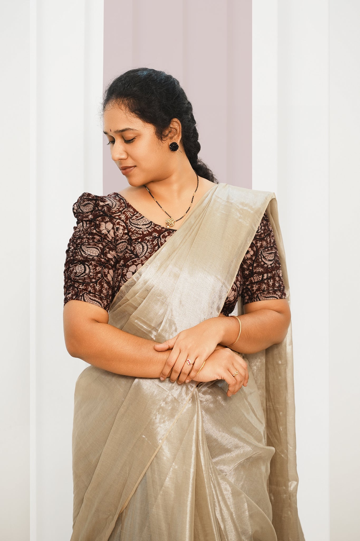 KALAMKARI BUTTA  ROUND NECK 10 INCH HANDS STRECHBLE BLOUSE