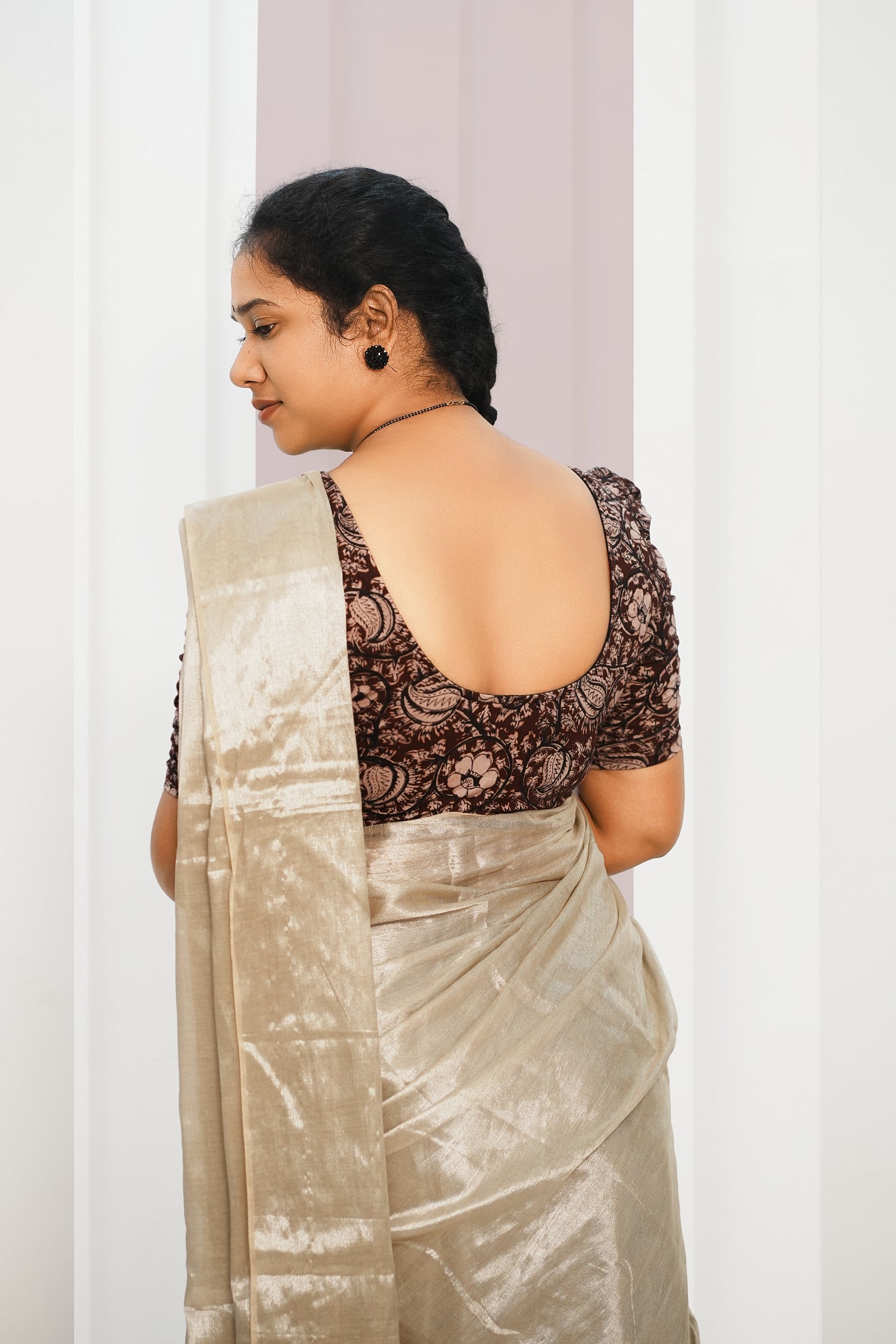 KALAMKARI BUTTA  ROUND NECK 10 INCH HANDS STRECHBLE BLOUSE