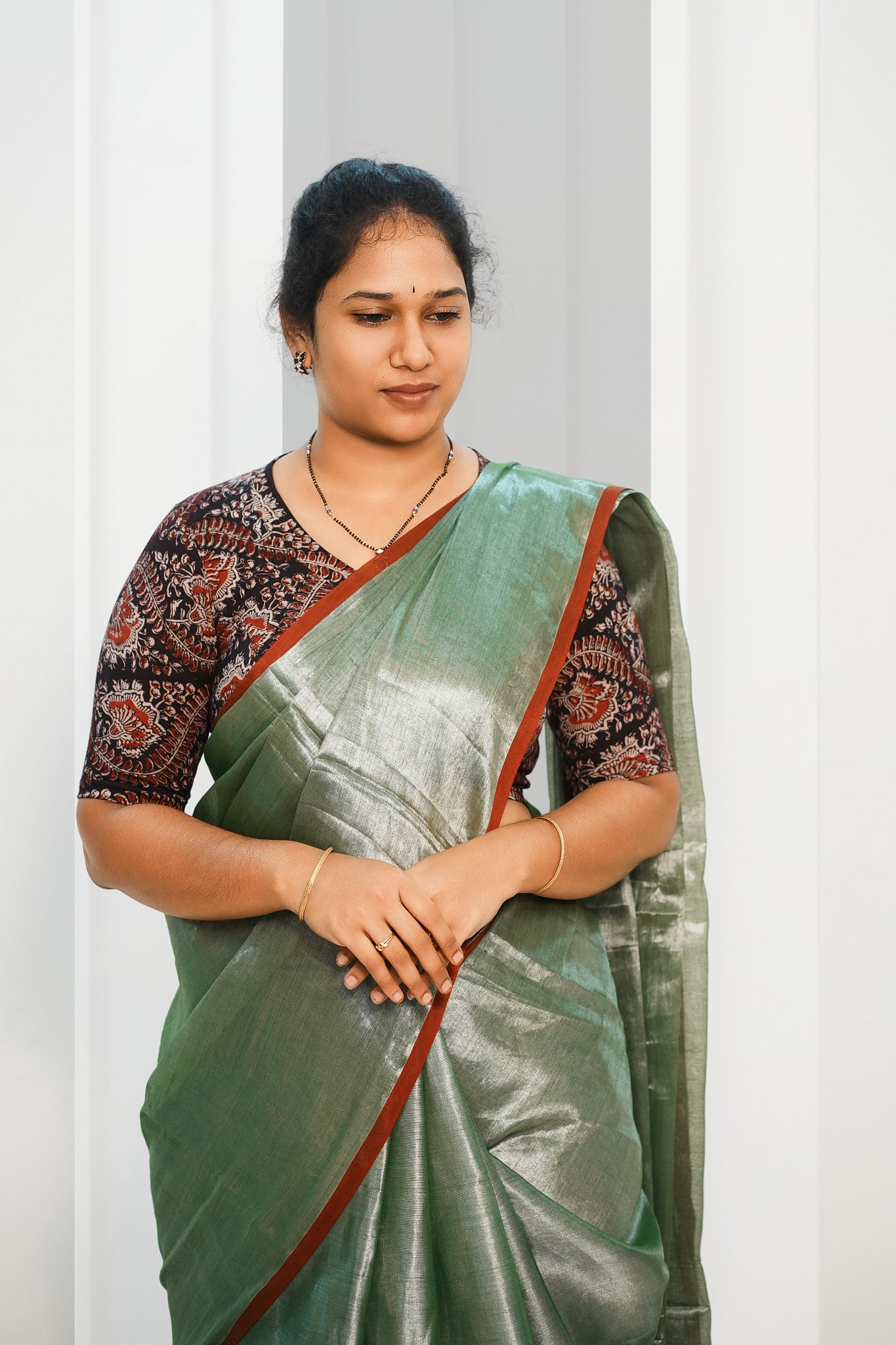 KALAMKARI V NECK 10 INCH HAND  STRECHBLE BLOUSE