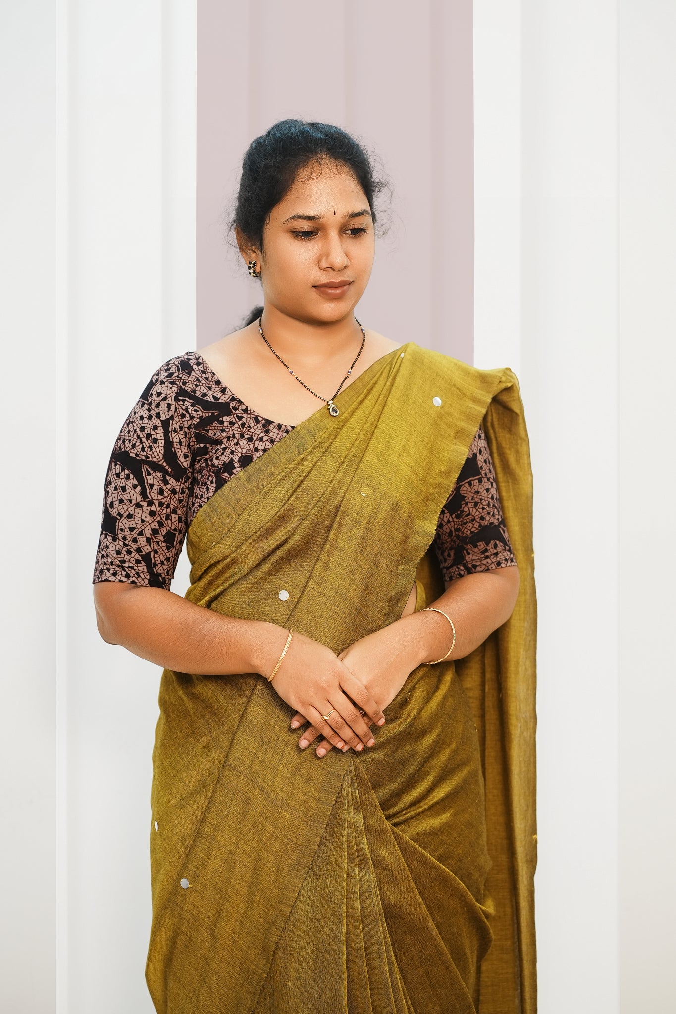 KALAMKARI ROUND NECK 10 INCH HANDS STRECHBLE BLOUSE