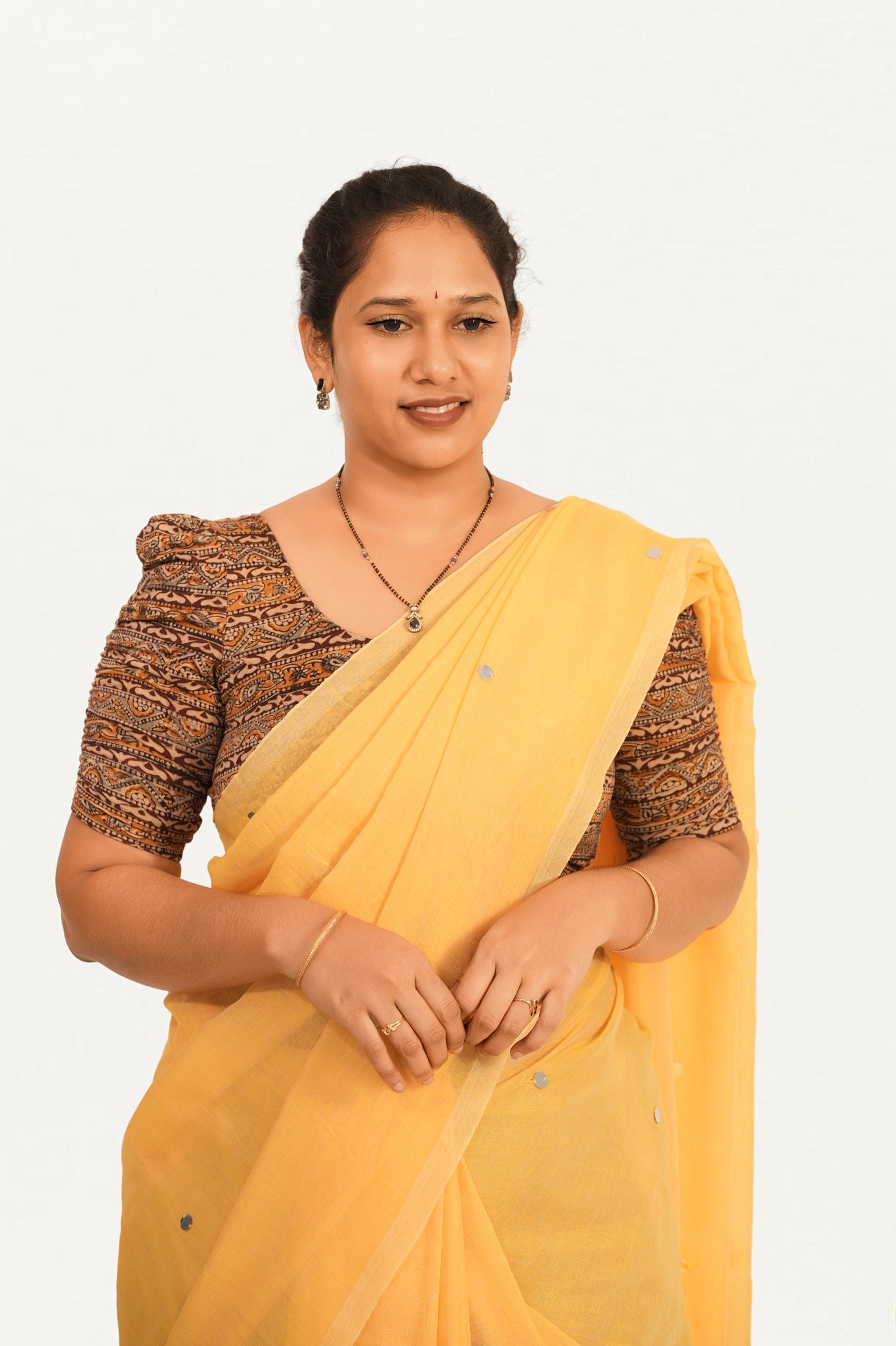 KALAMKARI BUTTA  ROUND NECK 10 INCH HANDS STRECHBLE BLOUSE