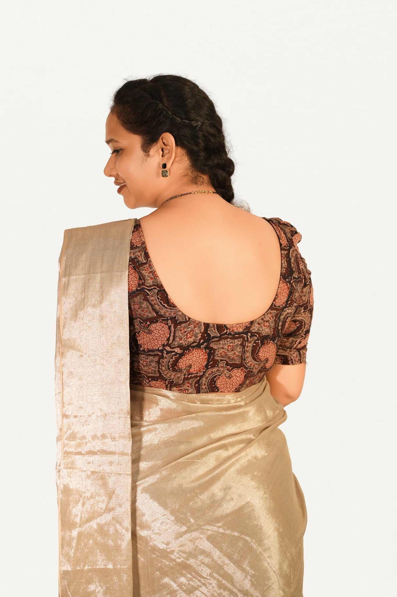 KALAMKARI BUTTA  ROUND NECK 10 INCH HANDS STRECHBLE BLOUSE