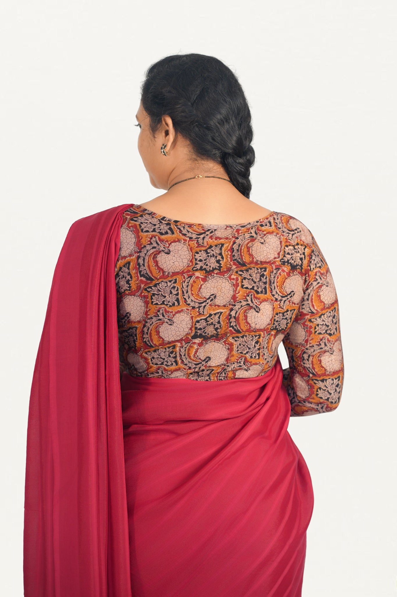 KALAMKARI BOAT  NECK FULL HANDS STRECHBLE BLOUSE