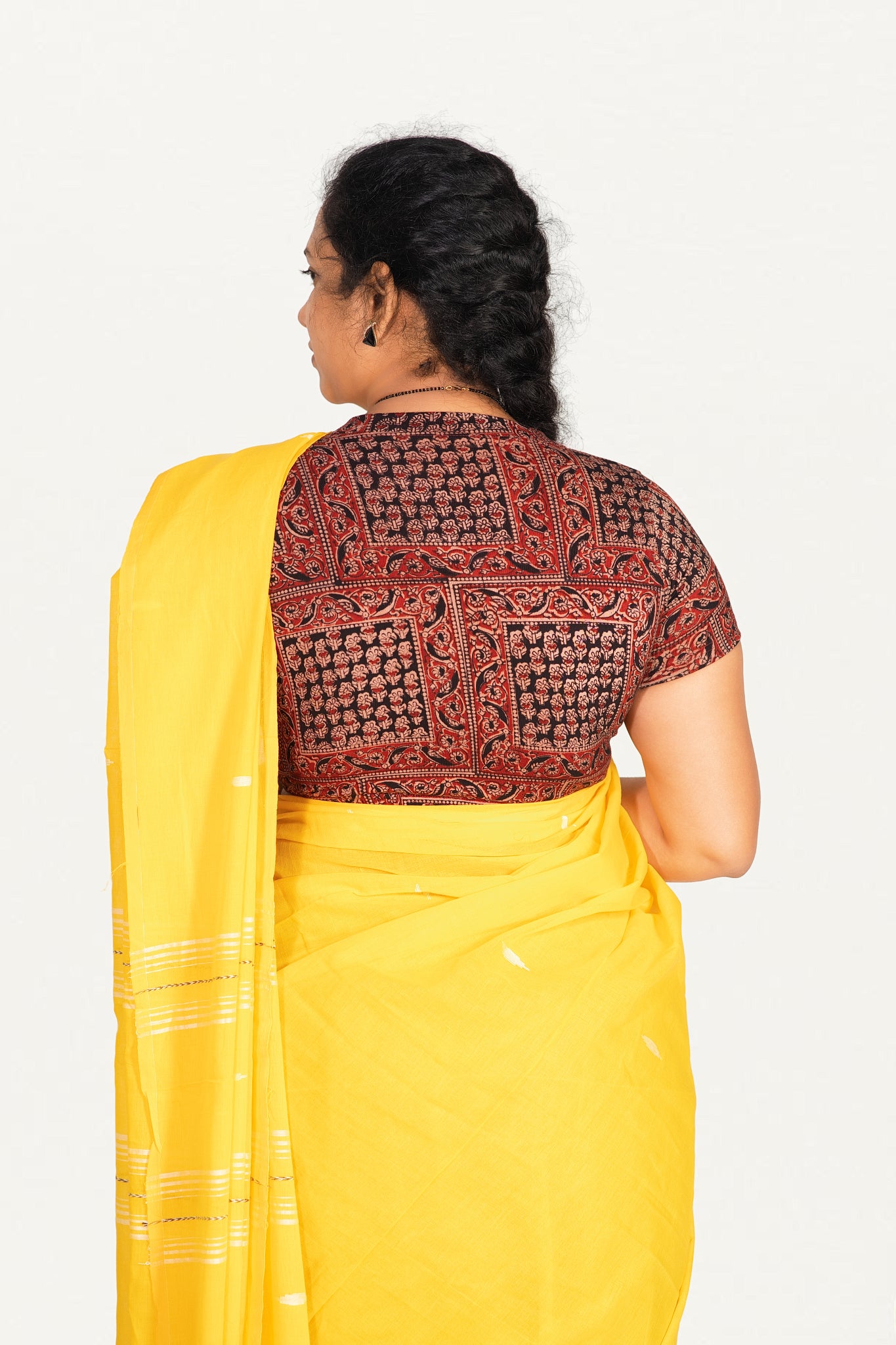 KALAMKARI V NECK SHORT HAND  STRECHBLE BLOUSE