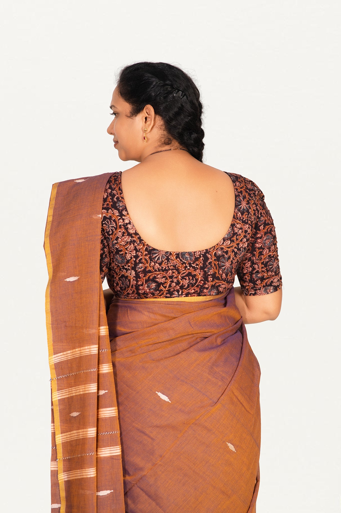 KALAMKARI BUTTA  ROUND NECK 10 INCH HANDS STRECHBLE BLOUSE