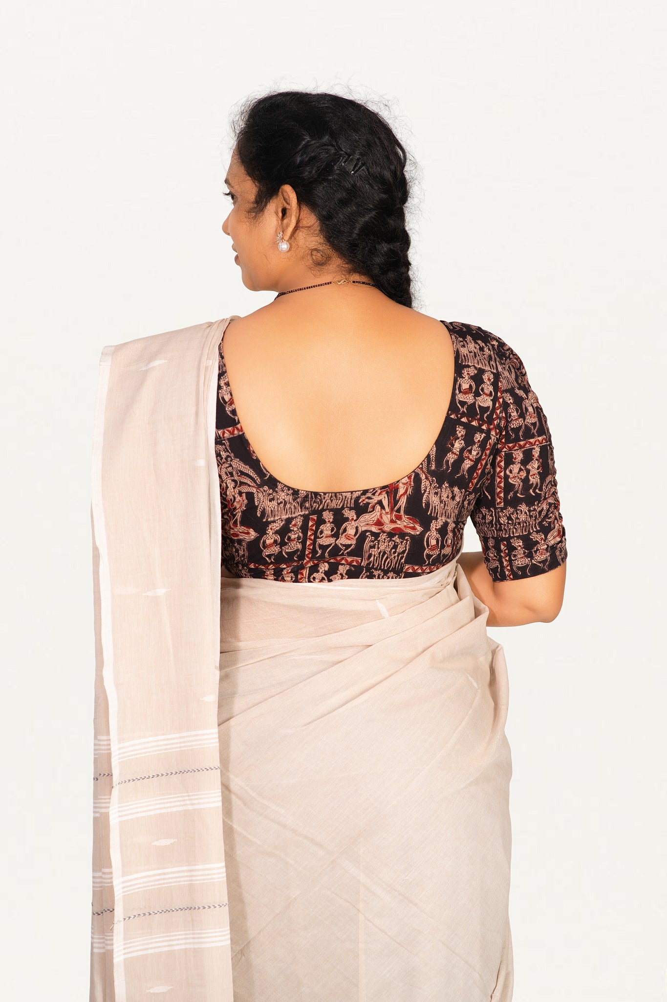 KALAMKARI BUTTA  ROUND NECK 10 INCH HANDS STRECHBLE BLOUSE