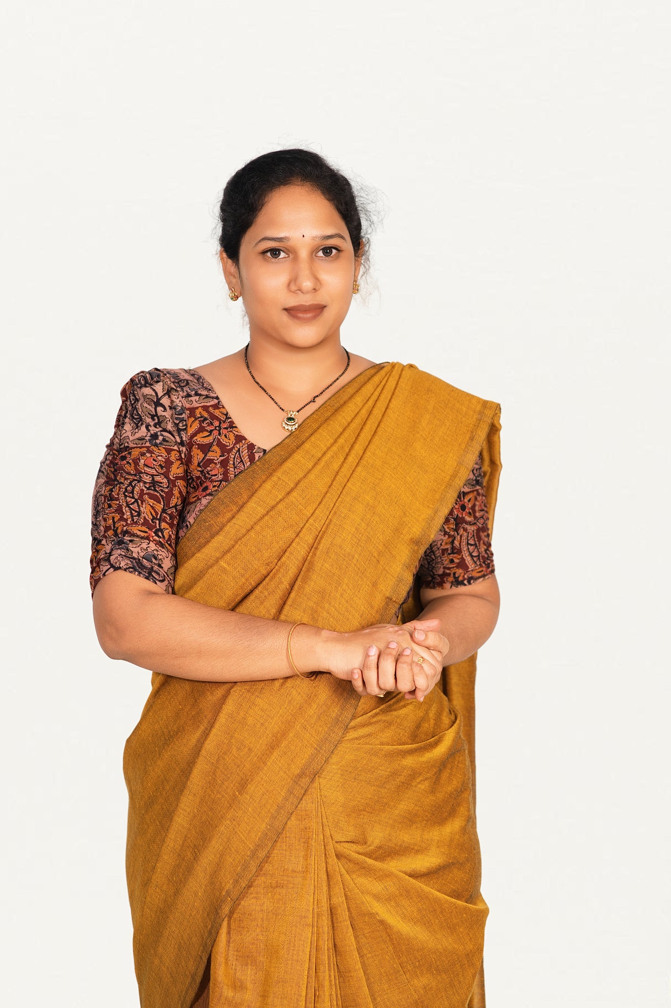 KALAMKARI BUTTA  ROUND NECK 10 INCH HANDS STRECHBLE BLOUSE